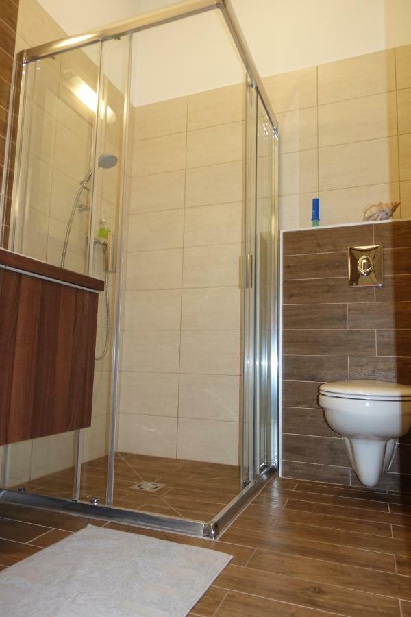 Frank & Fang Apartments Mk7 Budapest Luaran gambar