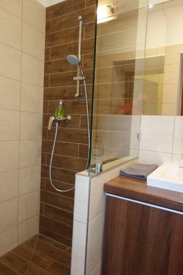 Frank & Fang Apartments Mk7 Budapest Luaran gambar